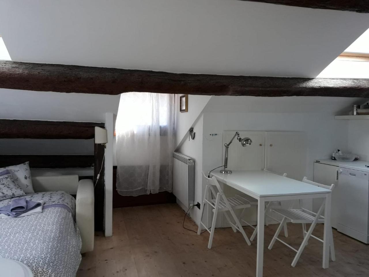 Venice Lovely Apartment Екстер'єр фото