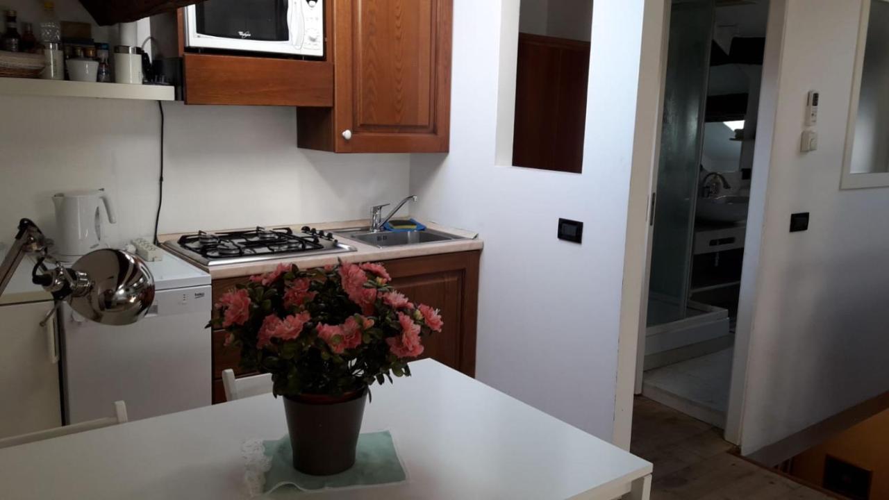Venice Lovely Apartment Екстер'єр фото